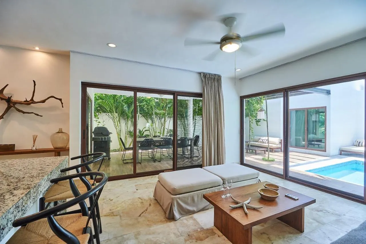 Дом отдыха Casa Mallorca Tropical Vibes Private Pool Backyard With Grill Sunroof & Hammock Concierge & Wifi Тулум