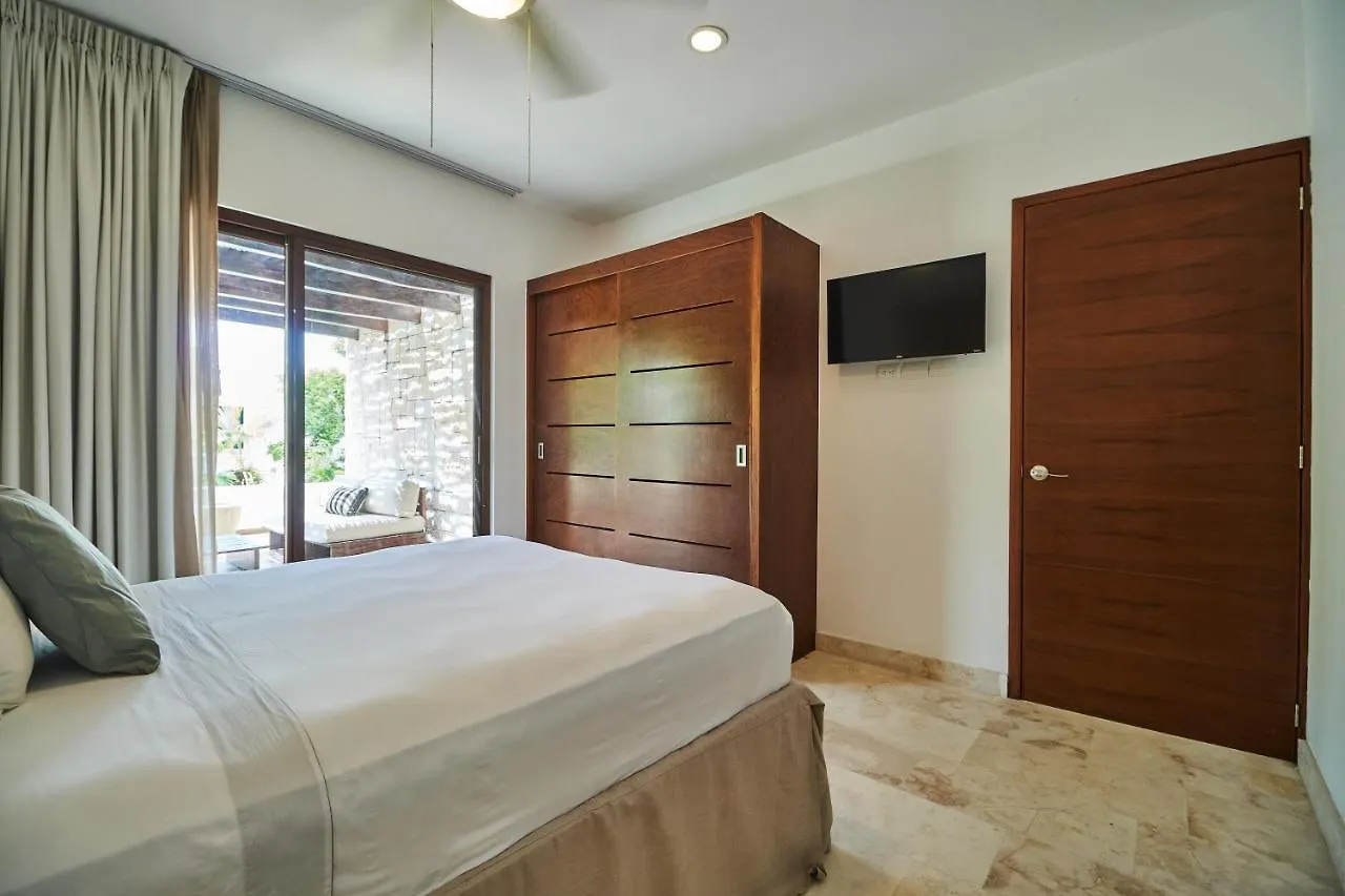 Casa Mallorca Tropical Vibes Private Pool Backyard With Grill Sunroof & Hammock Concierge & Wifi Tulum Holiday home