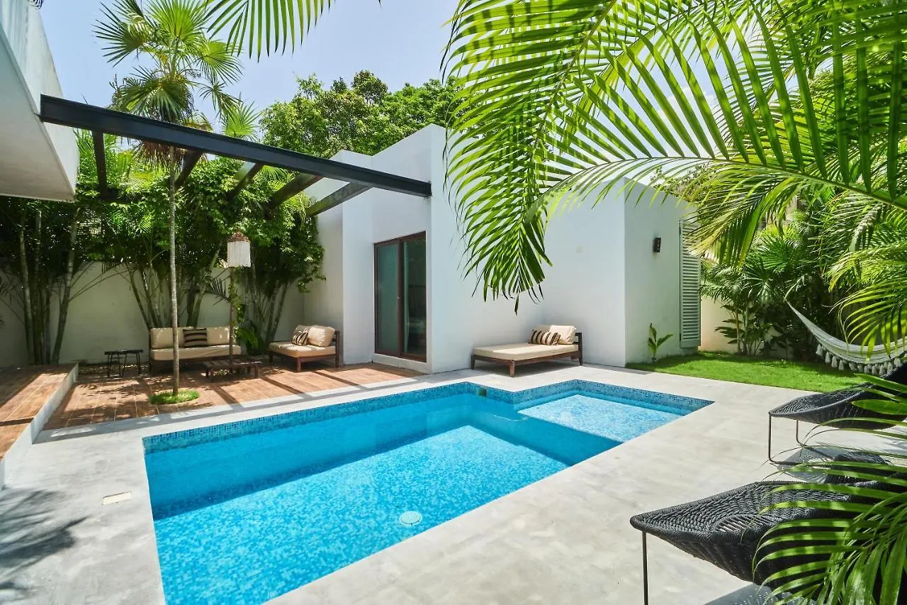 Casa Mallorca Tropical Vibes Private Pool Backyard With Grill Sunroof & Hammock Concierge & Wifi Tulum Holiday home